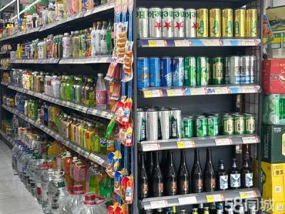 店铺出兑、地理位置优越 客流稳定！