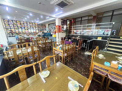 钻石湾商圈主道15米门头纯一层餐饮店转让