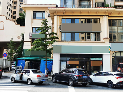 小平岛28路终点站门前纯一层145平空铺出租