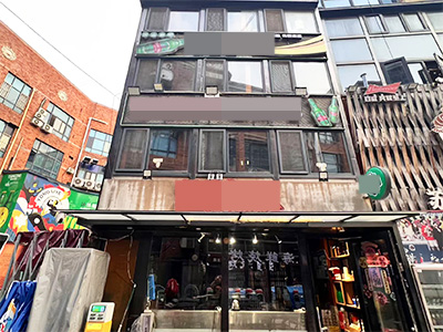 给钱就出民主夜场街区带外摆餐饮