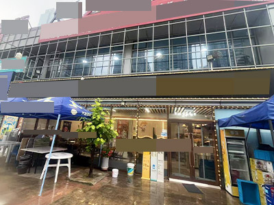 6万转可谈!东港地铁站旁17米门头纯一层可外摆烧烤店