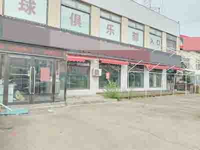 泉水轻轨站190平纯一层可外摆空铺出租