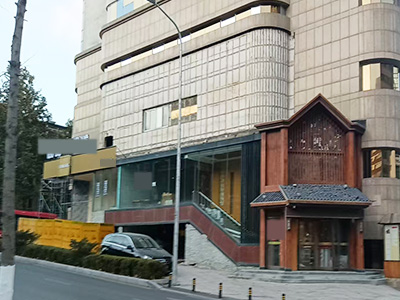 中山广场纯一层470平空铺出租