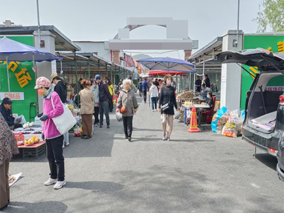 3万转!大商机场前市场内小吃摊位