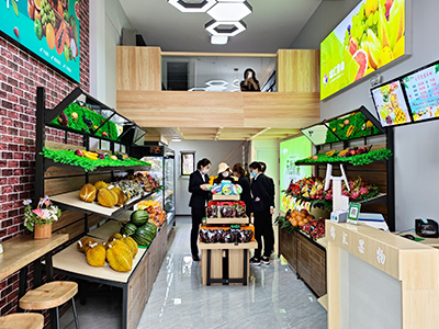 东港精致装修水果店转让!可改项!有烟道